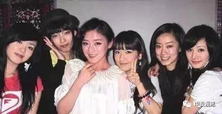 闺蜜娱乐圈吃瓜,揭秘明星们的幕后故事与甜蜜瓜料